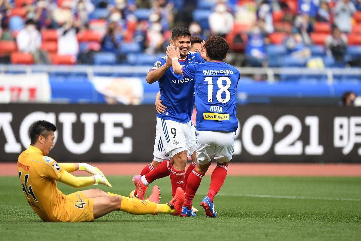 横浜FC击败对手自己晋级下一轮的简单介绍